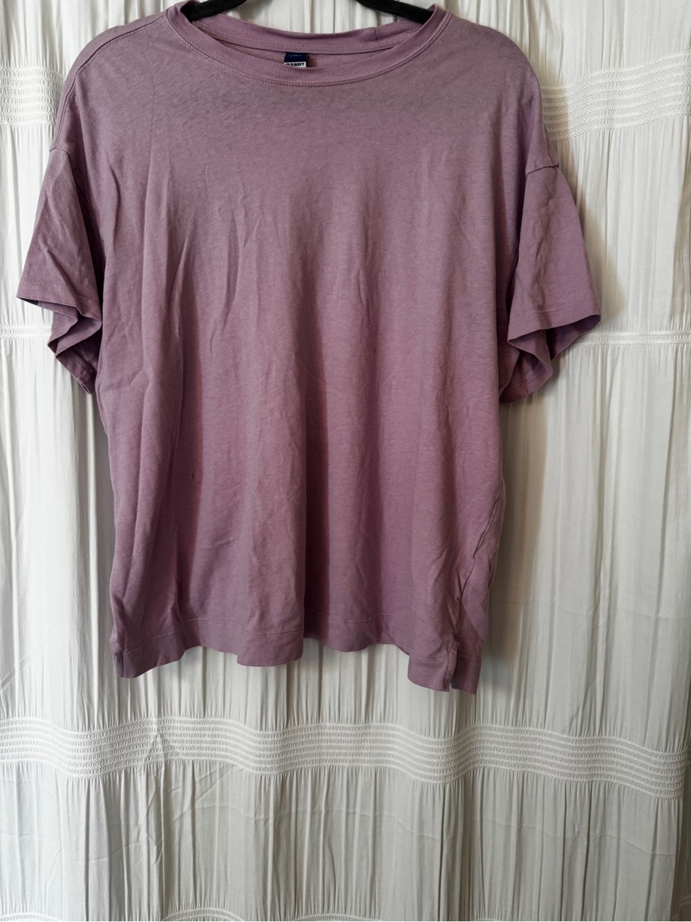 Old Navy Short Sleeve Crew Vintage style T in a light lavender/pink